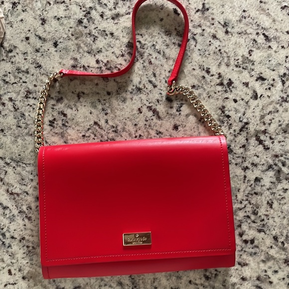 Red soft leather Kate Spade bag - Picture 3 of 5